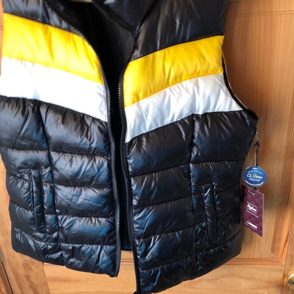 Mens vest - Picture 3 of 12